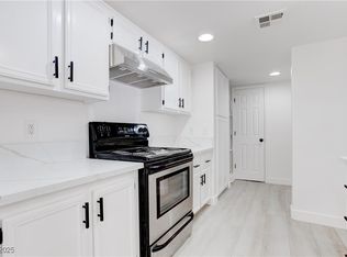 5792 Ambassador Ave Unit 102, Whitney, NV 89122