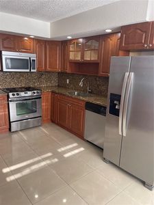 701 SW 128th Ave APT 315F, Pembroke Pines, FL, 33027
