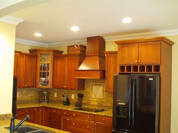 2nd image of 10401 Laurel Pointe Ln