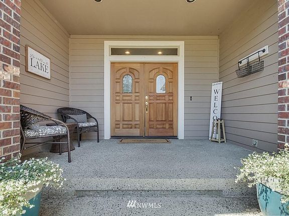 3rd image of 3504 197th Avenue Ct E