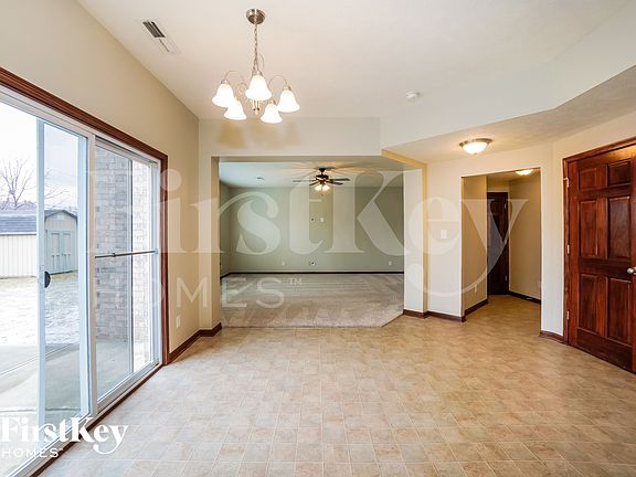 4th image of 8806 New Heritage Ct