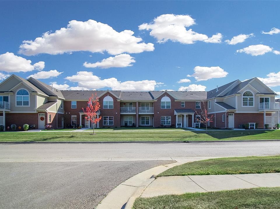 1st image of 28356 Adler Park Dr S #248