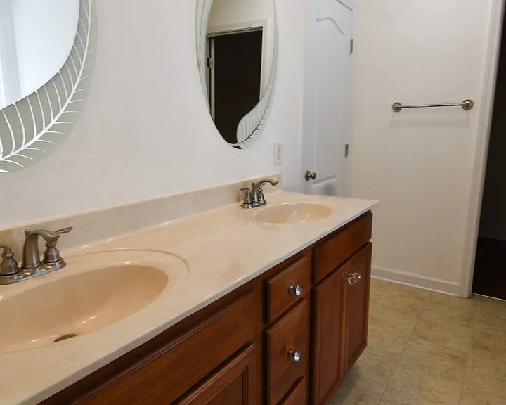 193 Wind Brook Ct — Photo 25