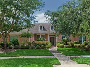 3427 Scenic Elm St, Houston, TX 77059