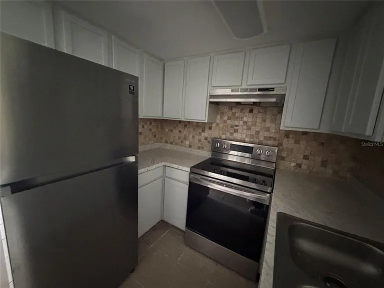 4215 S Semoran Blvd #15 — Photo 7