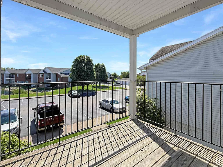 Cross Lake Apartments — Photo 46