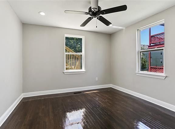 5th image of 2318 Madrid St