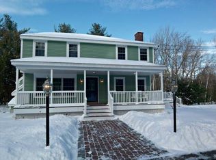 4 Londonderry Rd, Windham, NH 03087