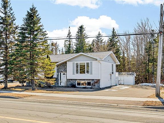 2nd image of 78 Pascal Ave