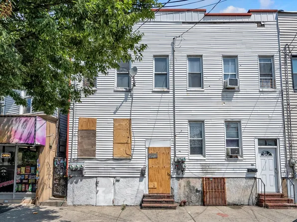 1129 E Tremont Ave, Bronx, NY 10460