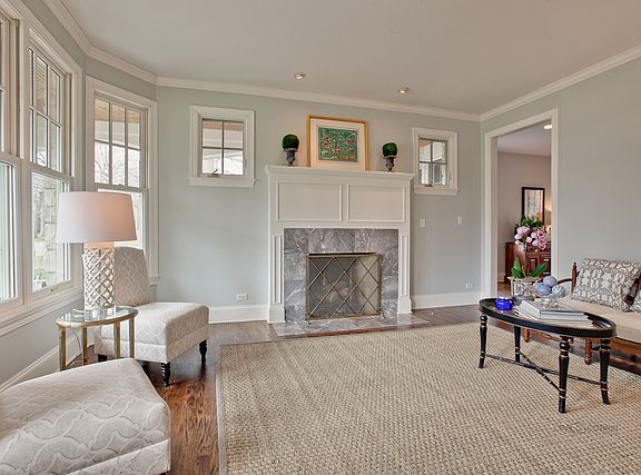5th image of 206 E Washington Ave