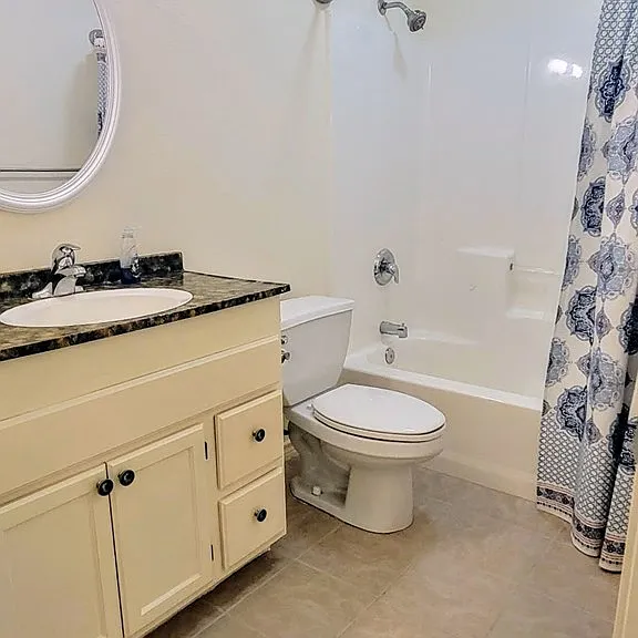 512 S Pearl St #B — Photo 15