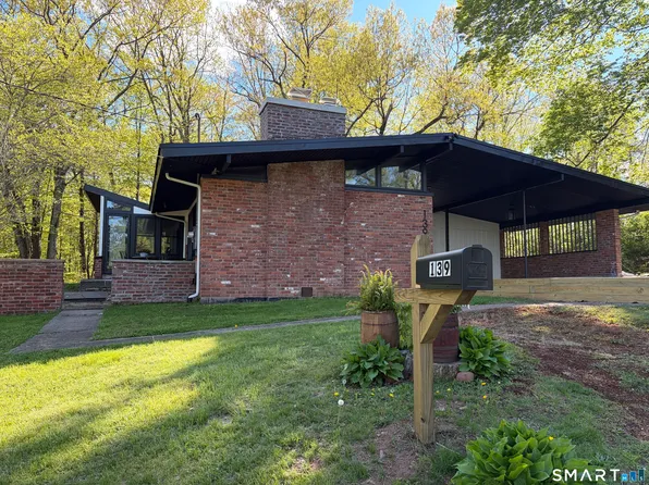 (undisclosed Address), Meriden, CT 06451