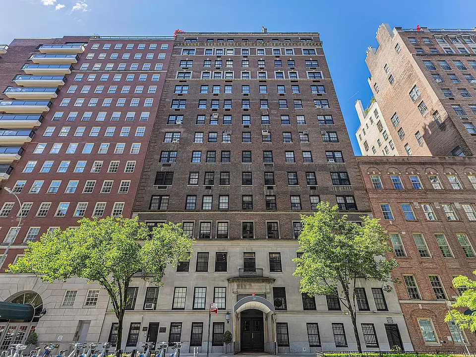 50 E 72nd St #7B