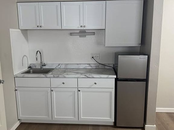 2nd image of 1212 4th St S APT 12