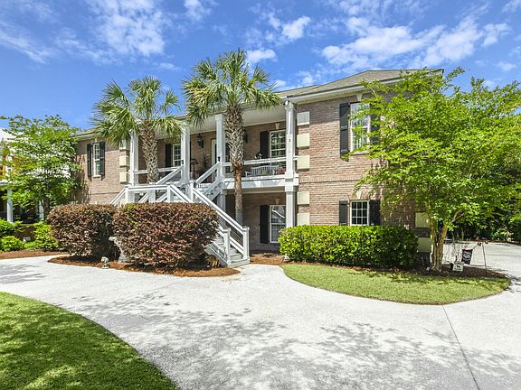 2nd image of 221 Indigo Bay Cir