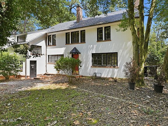 3rd image of 145 Highland Road