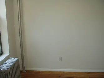 Rented by Elinor Taasa, LREB