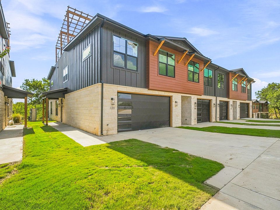 1st image of 120 Clark Ln