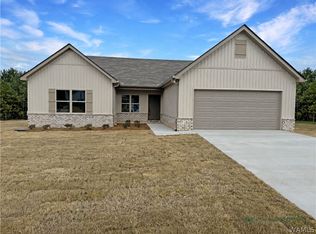 18068 Northview Cir, Northport, AL 35475