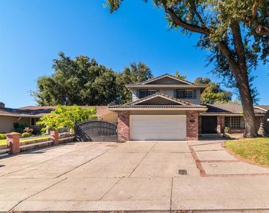 3706 W Creek Dr, Stockton, CA, 95209