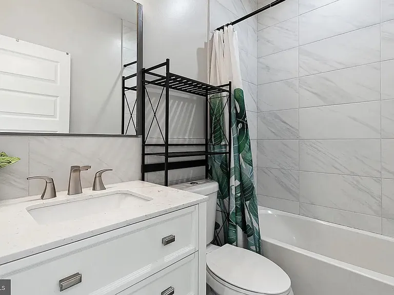 2813 Tilton St — Photo 20