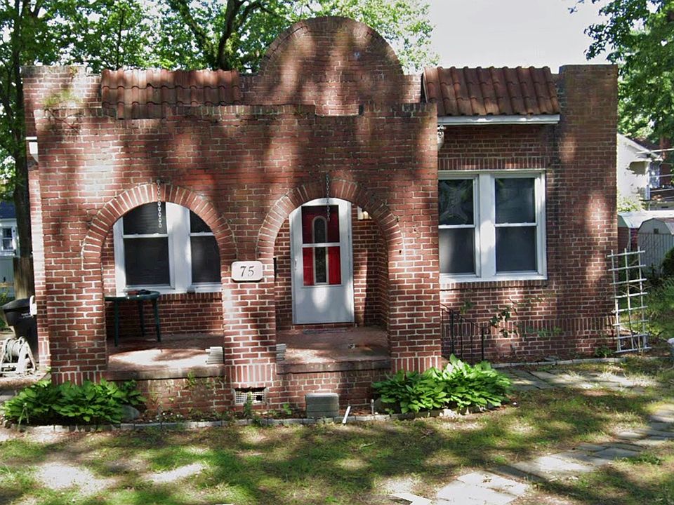 1st image of 75 Harris Rd