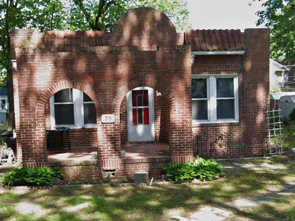 75 Harris Rd, Portsmouth, VA 23702