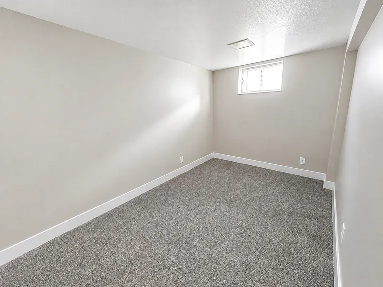 2853 S 9150 W — Photo 17