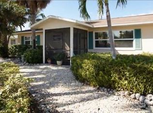 123 Connecticut St, Fort Myers Beach, FL 33931