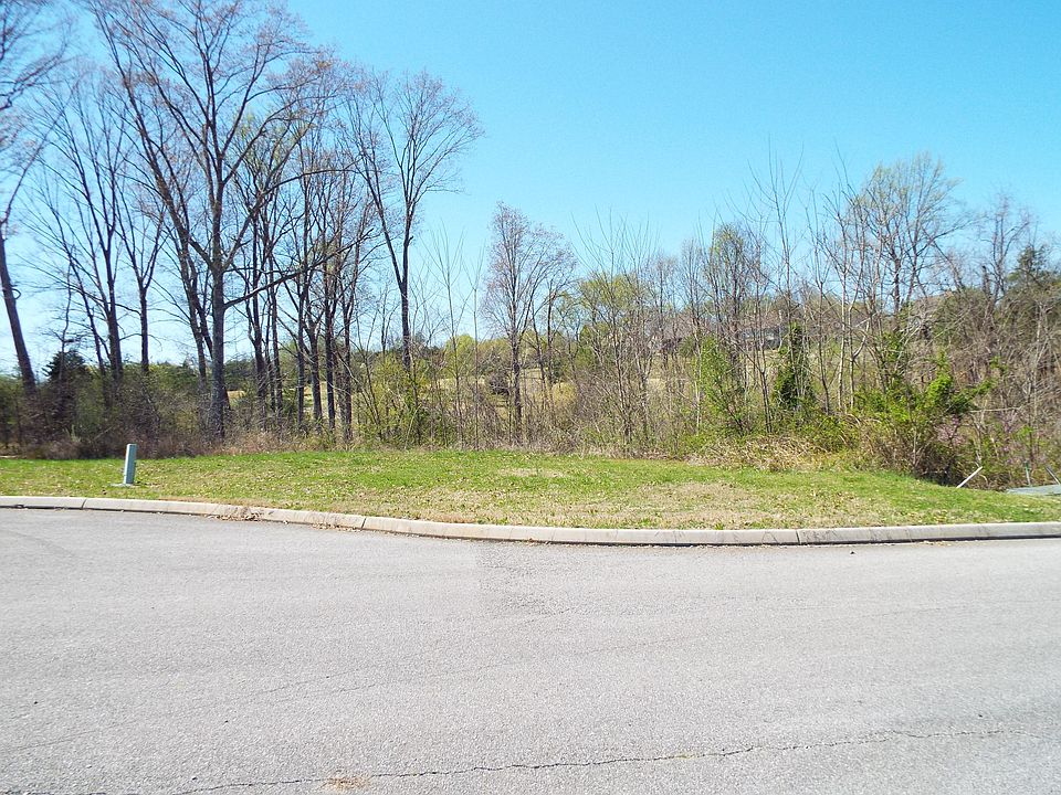 1st image of Goldcrest Dr
