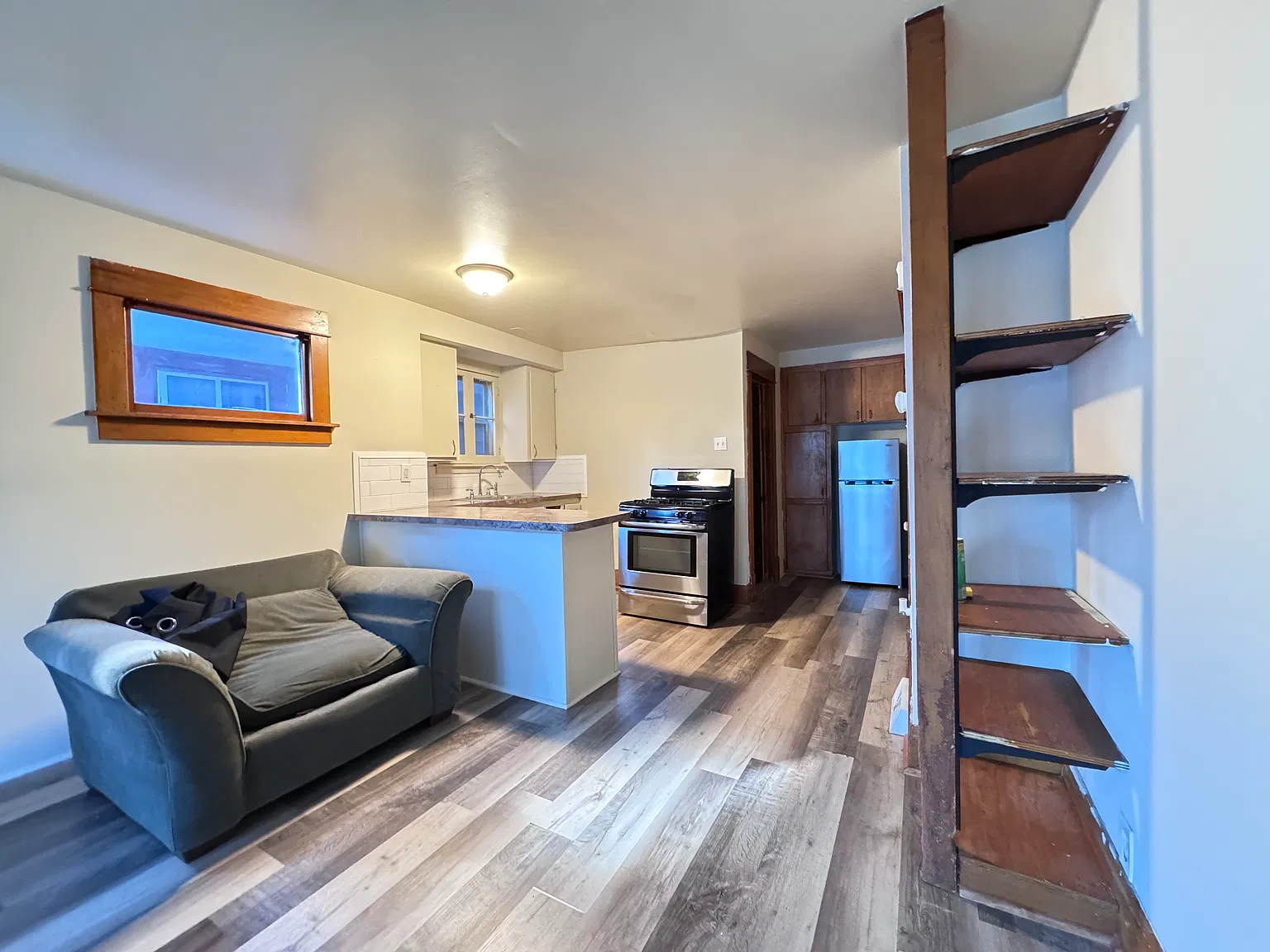 1 bed, $1,025 — Photo 4