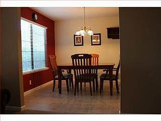4th image of 408 Colony Cove Dr