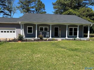 2106 Mythewood Dr SW, Huntsville, AL 35803