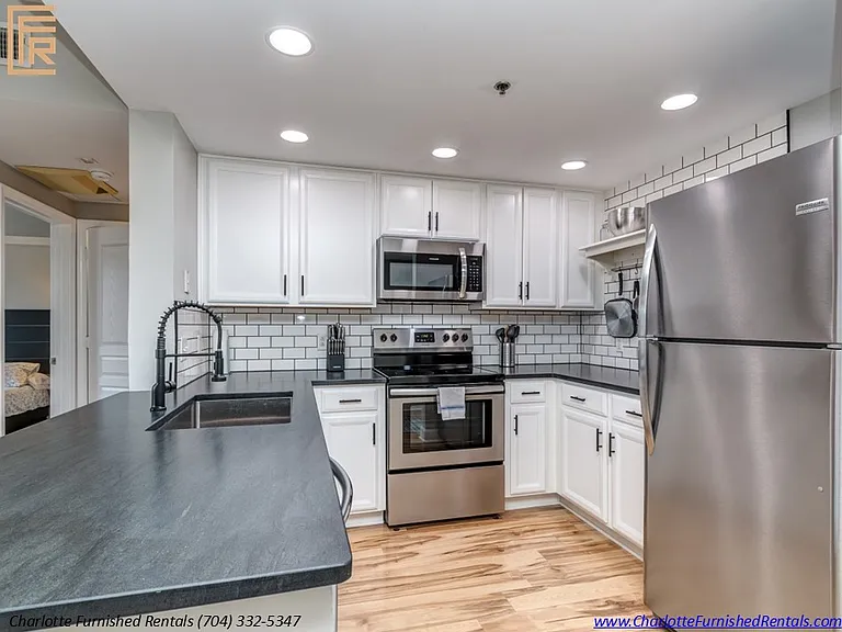 1315 East Blvd #517 — Photo 8