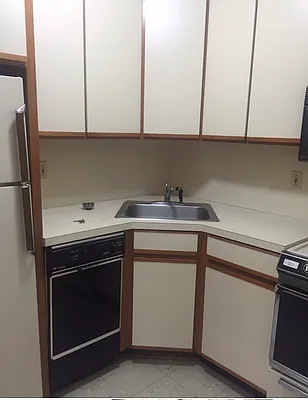 Rented by Geraldine Capasso, LREB | media 3