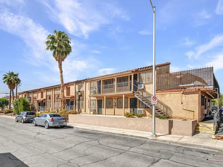 Vega Villita Apartments — Photo 21