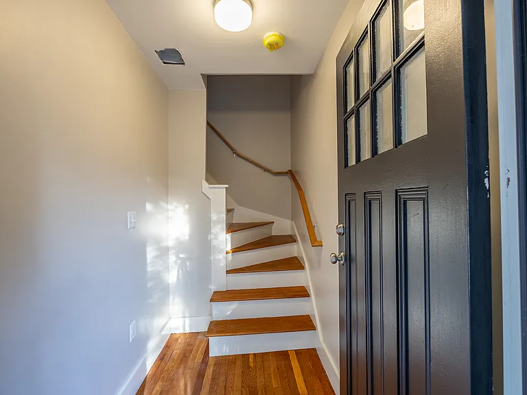 127-129 Palmer St #2 — Photo 5