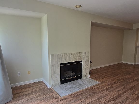 4th image of 701 Galer St APT 605