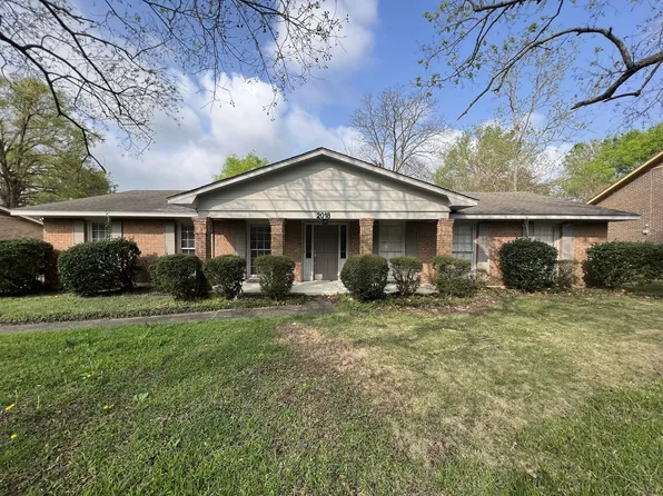 2018 Green Acres Dr, Montgomery, AL 36106