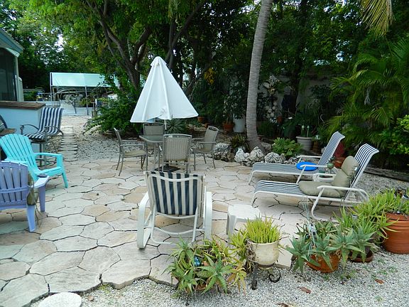 4th image of 137 Plantation Shores Dr