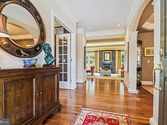 2nd image of 11 Clifton Ct