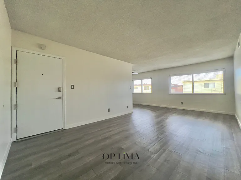 630 Fir Avenue — Photo 5