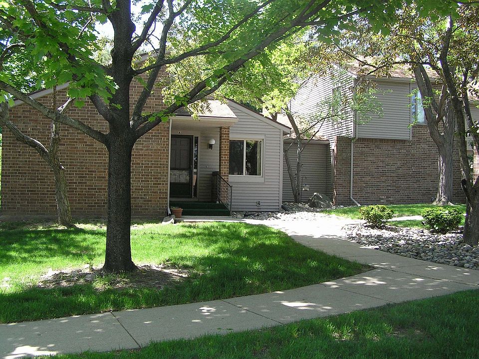 1st image of 828 Montevideo Dr Unit A