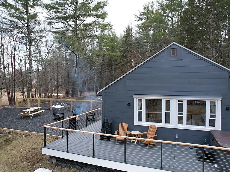 6 Downer Ln — Photo 33