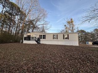 151 Shawnee Ln, Locust Grove, GA 30248