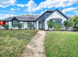 6527 Genstar Ln, Dallas, TX 75252