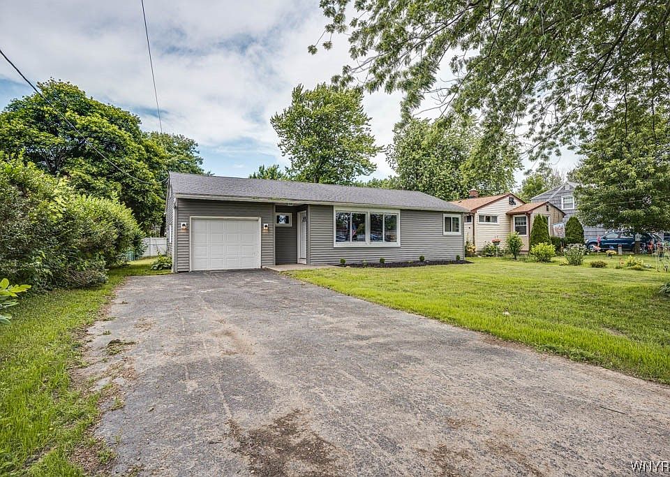 4684 Lake Shore Rd, Hamburg, NY 14075 Zillow