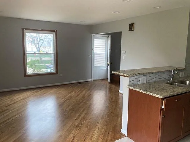 1041 Brunswick Hbr — Photo 2