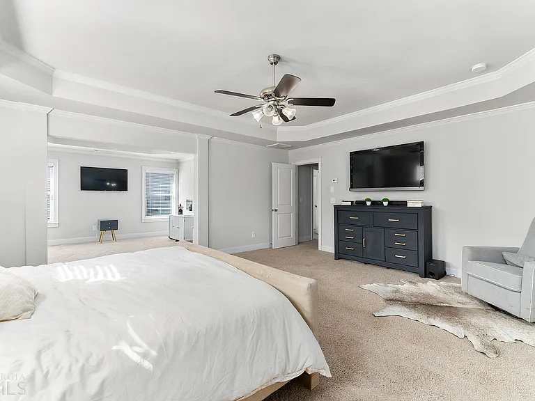 4410 Mossbrook Cir — Photo 10